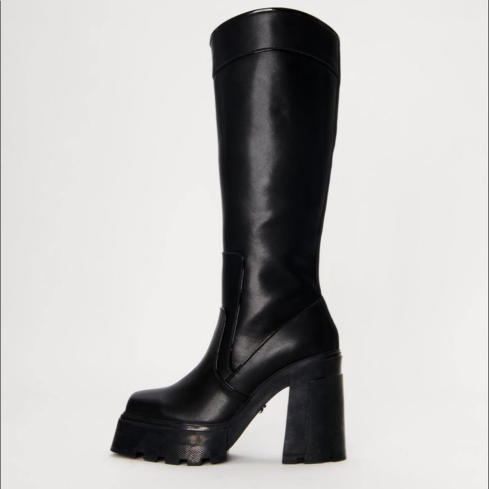Syro TR XL Black Leather Boot Platform Heel Brand New US Men’s 9